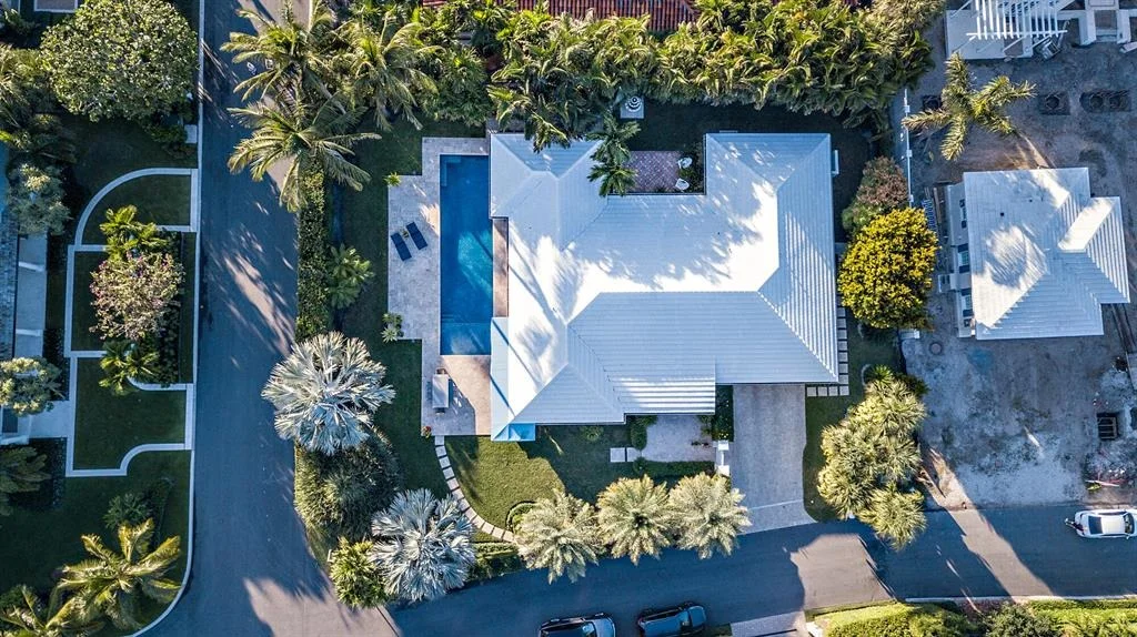 Photo of 1198 N Ocean Way