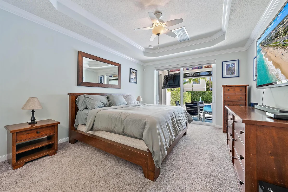 Photo of 1041 Duval Street