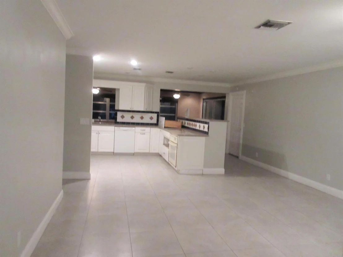 Photo of 3592 Marlin Street