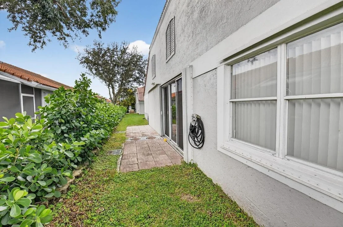 Photo of 8034 Clear Shores Circle