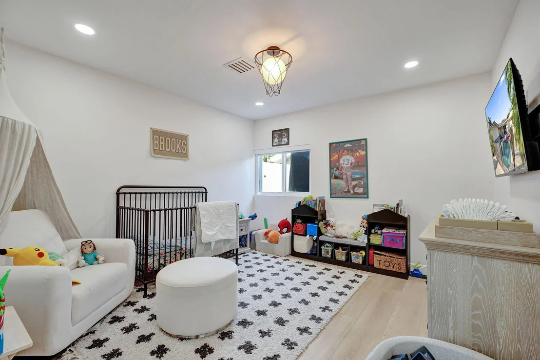 Photo of 4200 NE 22ND Terrace