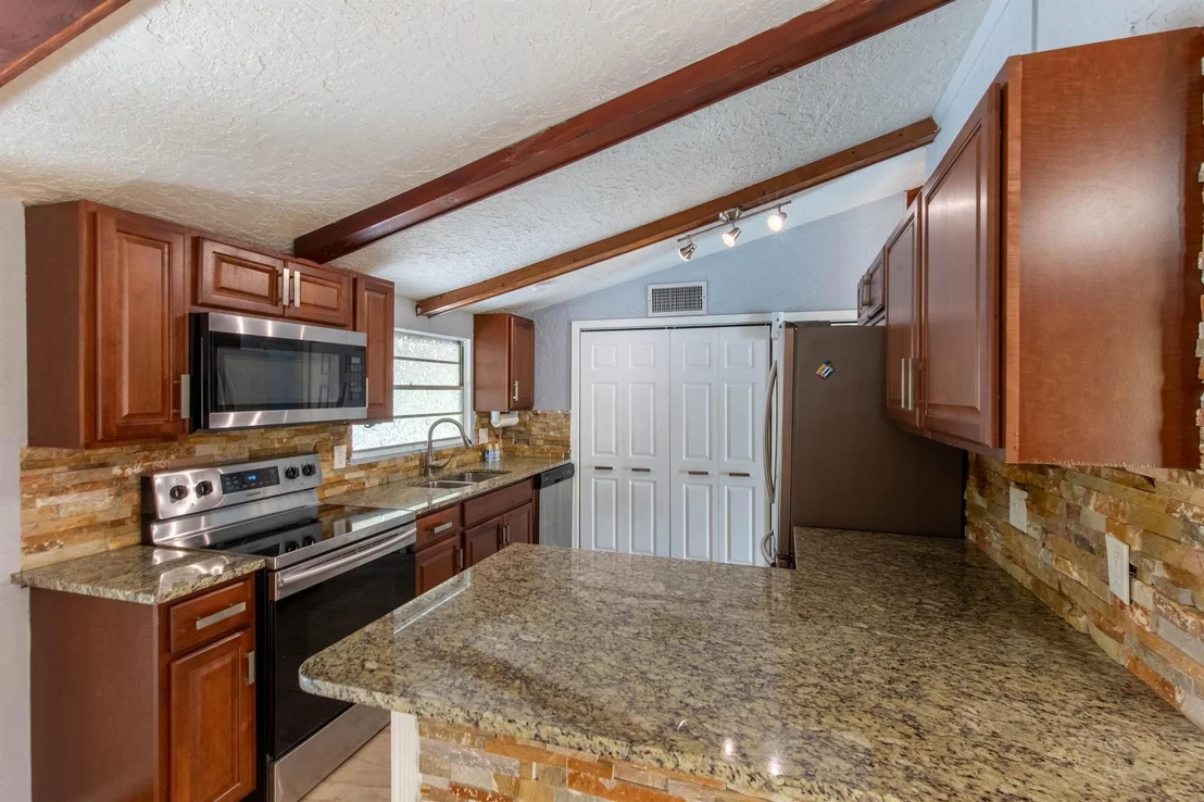 Photo of 3834 Mackinac Road