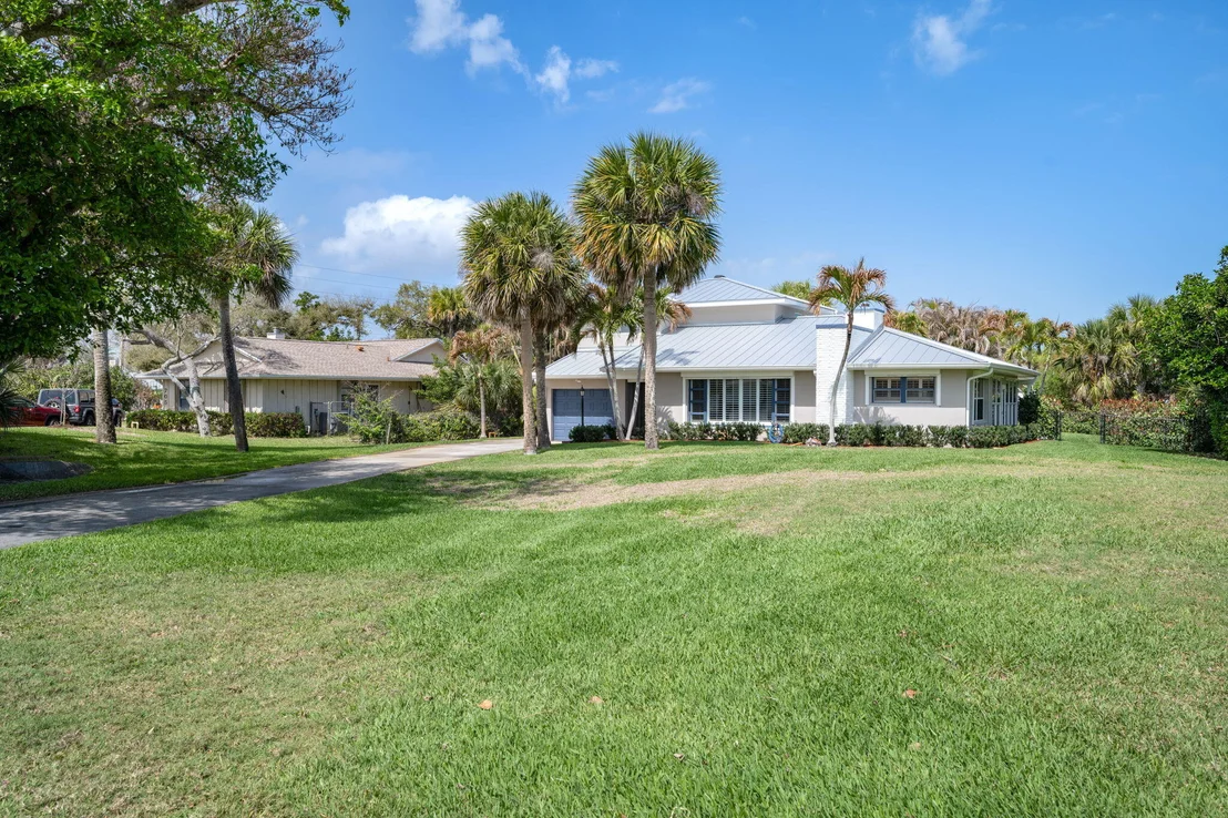 Photo of 715 Conn Way
