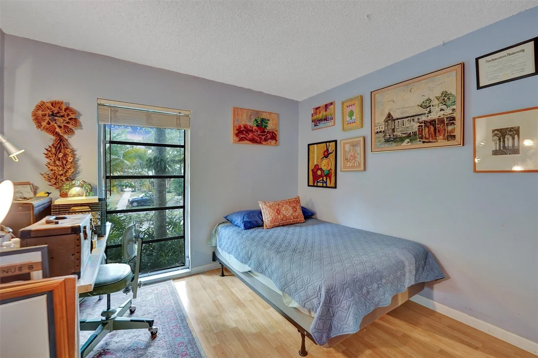Photo of Unit 12A at 3301 Simms Street