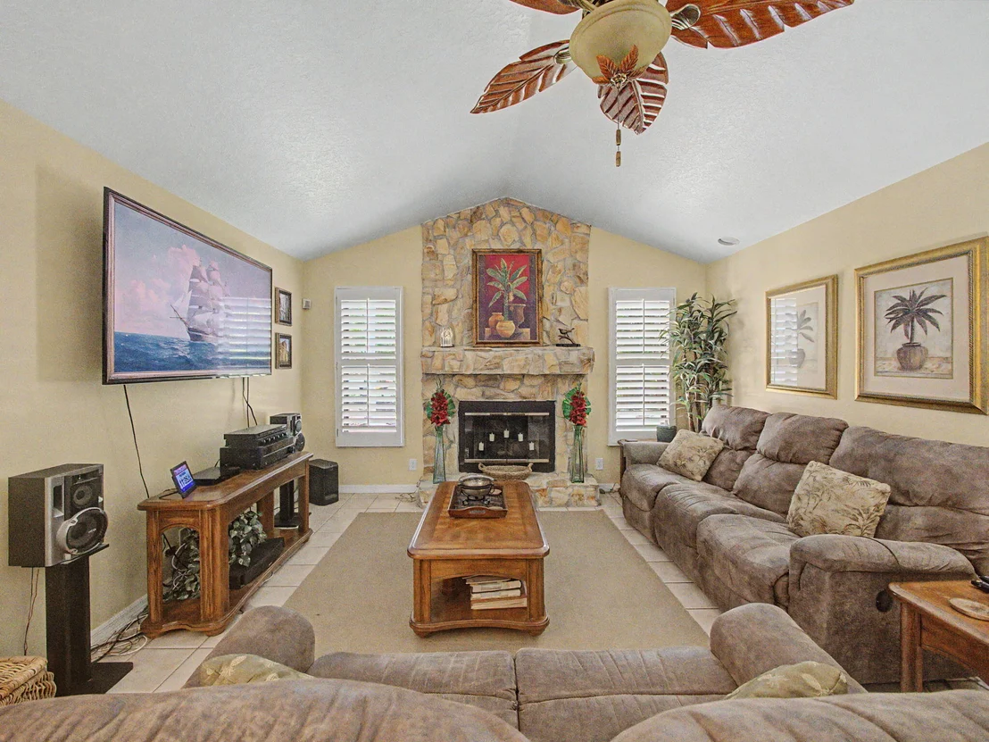 Photo of 17331 Alexander Run