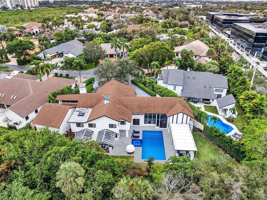 Photo of 525 Sandpiper Way
