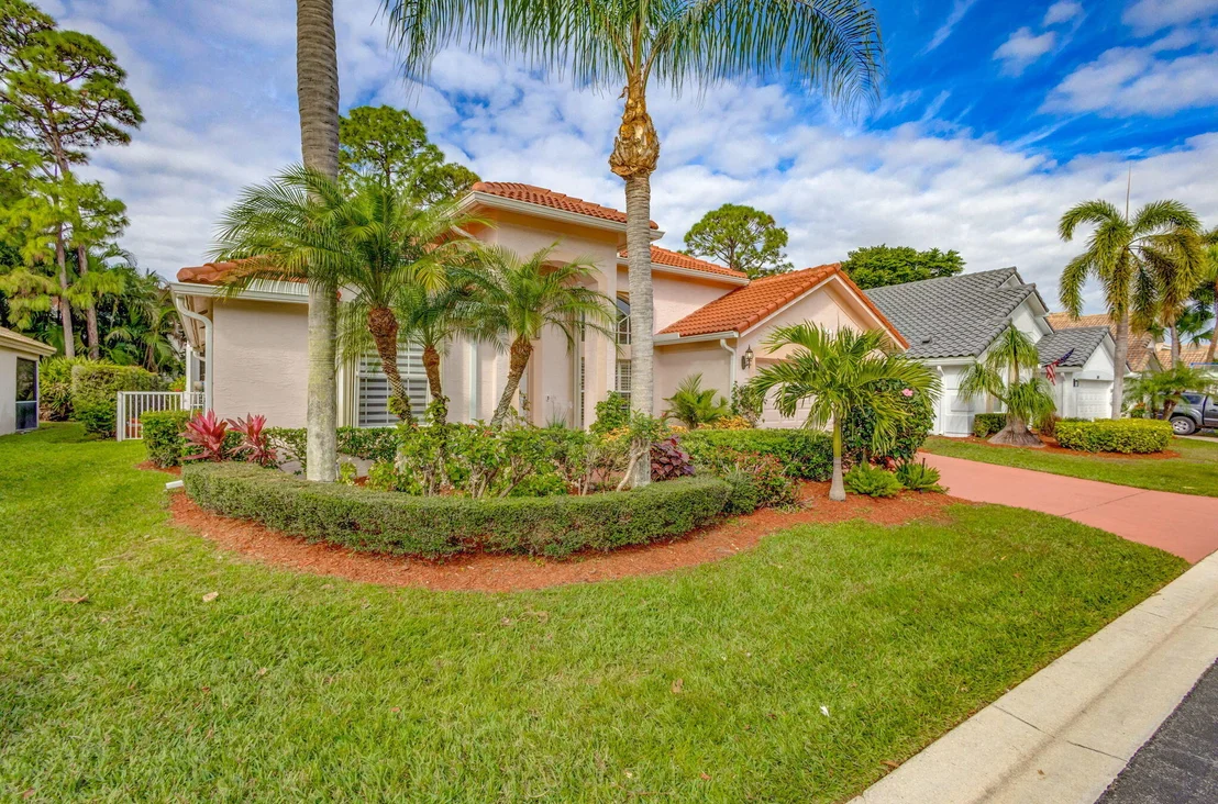 Photo of 181 Bent Tree Drive