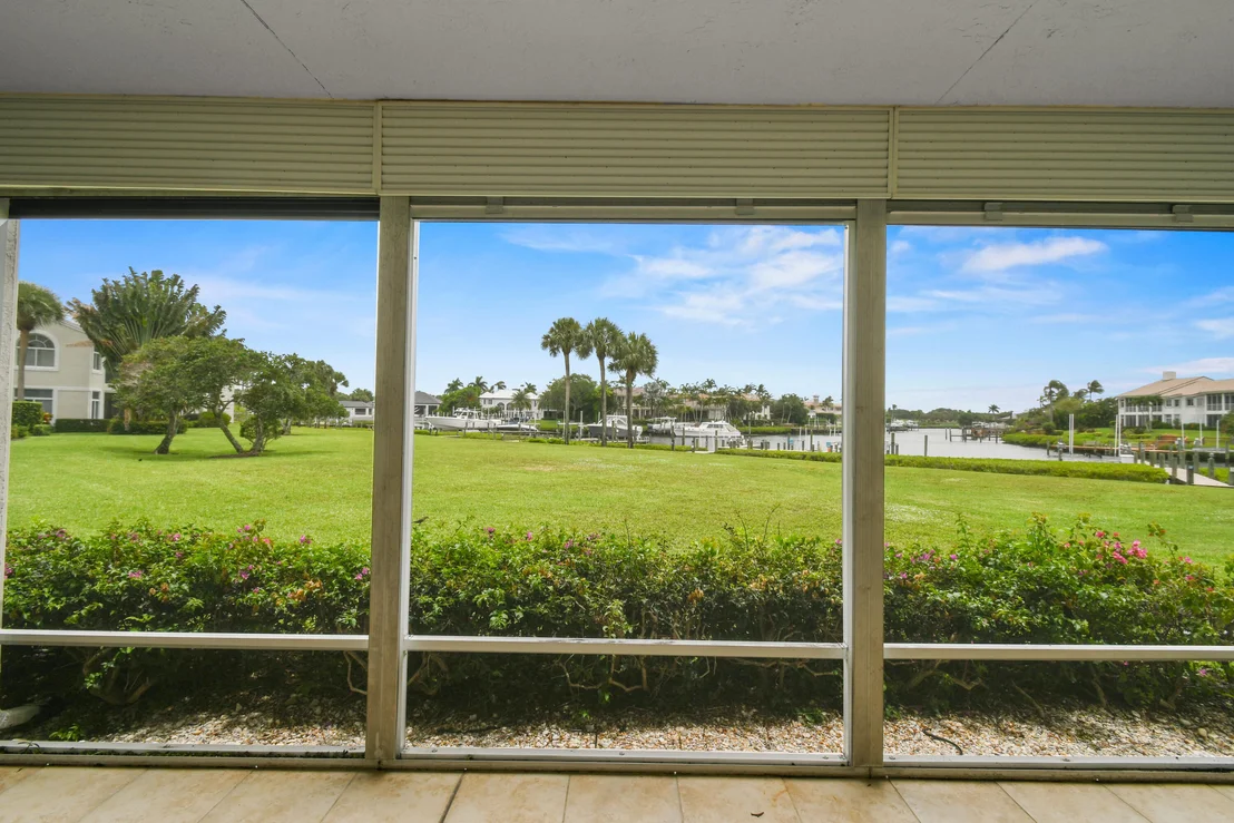 Photo of Unit 701 at 701 Captains Way
