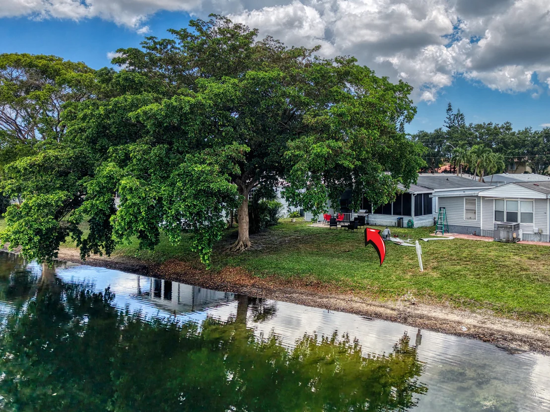 Photo of 141 Plantation Boulevard