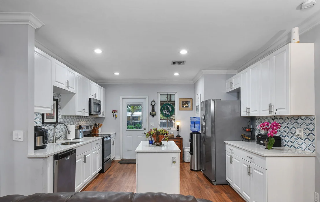 Photo of 525 Evergreen Drive