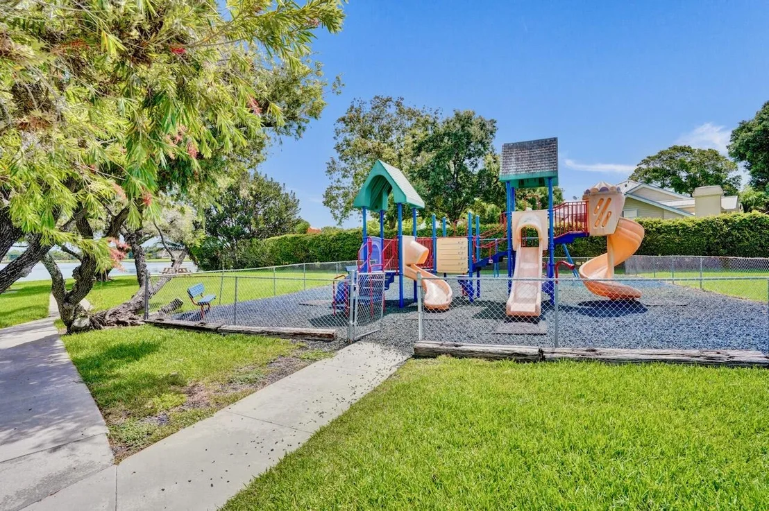 Photo of 54 Cedar Circle