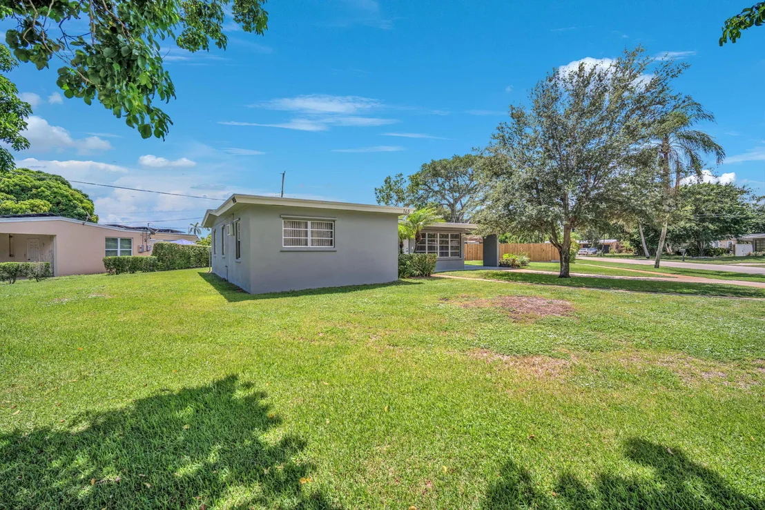 Photo of 145 Greenbrier Drive