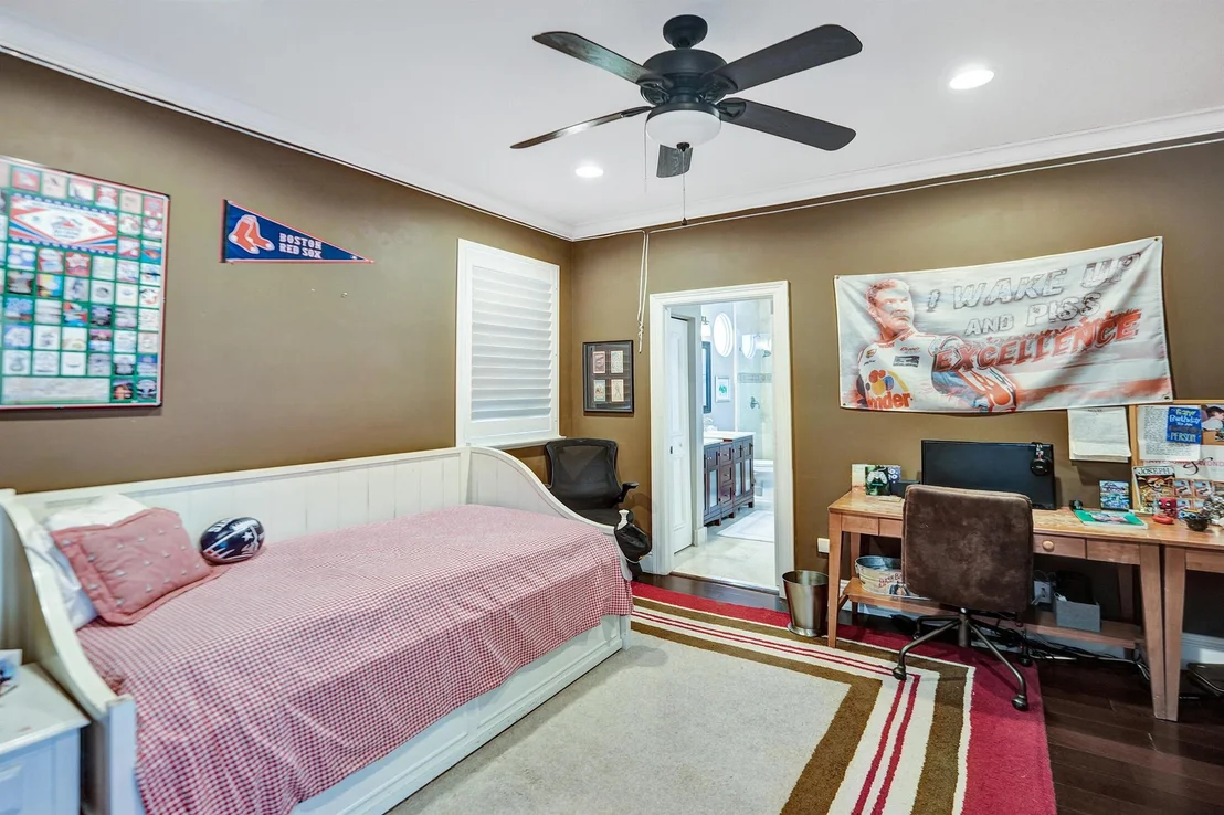 Photo of 5005 NW 24th Circle
