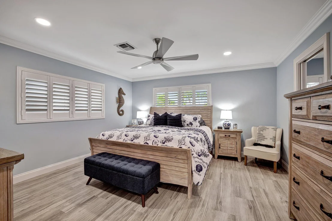 Photo of 330 SE 16th Avenue