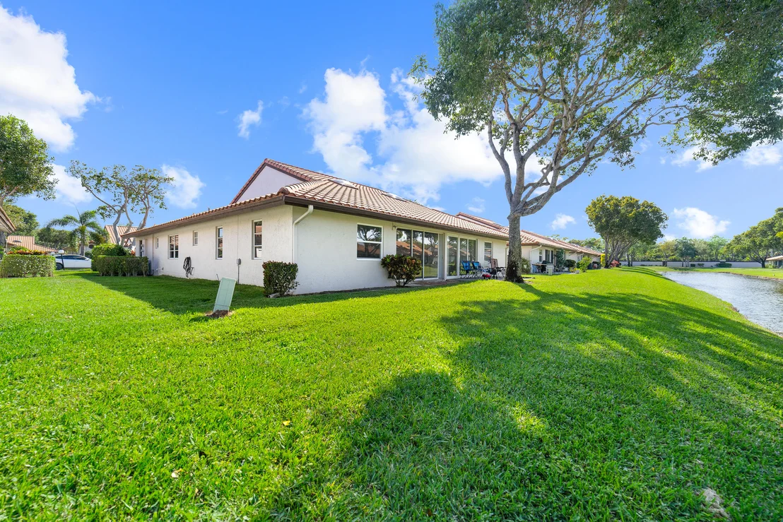 Photo of 6438 Pointe Pleasant Circle