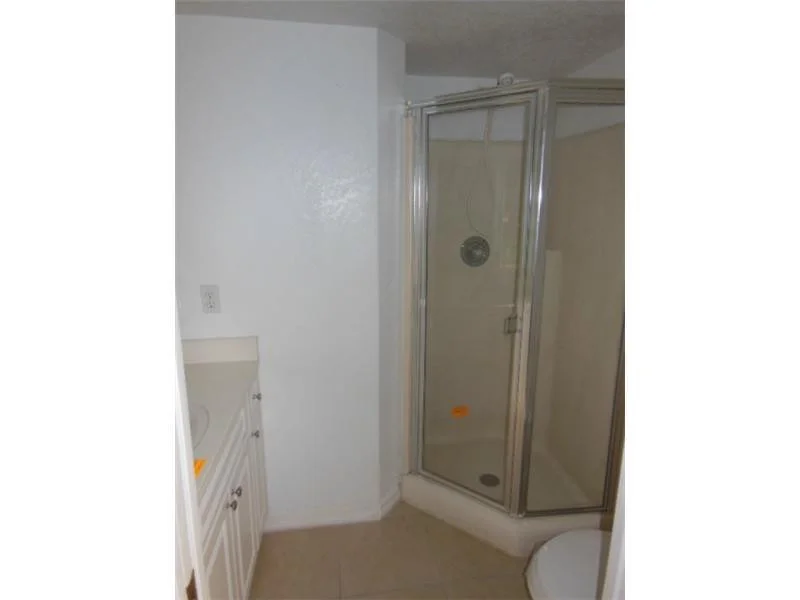 Photo of Unit A at 8249 Thames Bl