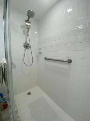 Photo of 122 Capri C