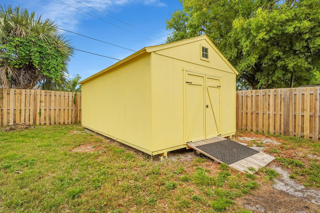 Photo of 524 Teak Drive