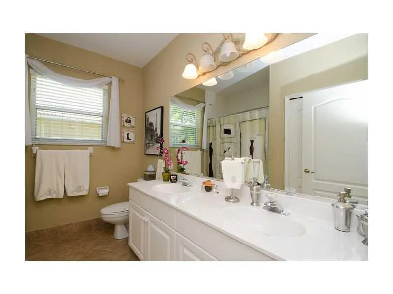 Photo of 2556 Eagle Run Lane