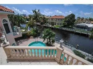 Photo of 942 Allamanda Drive