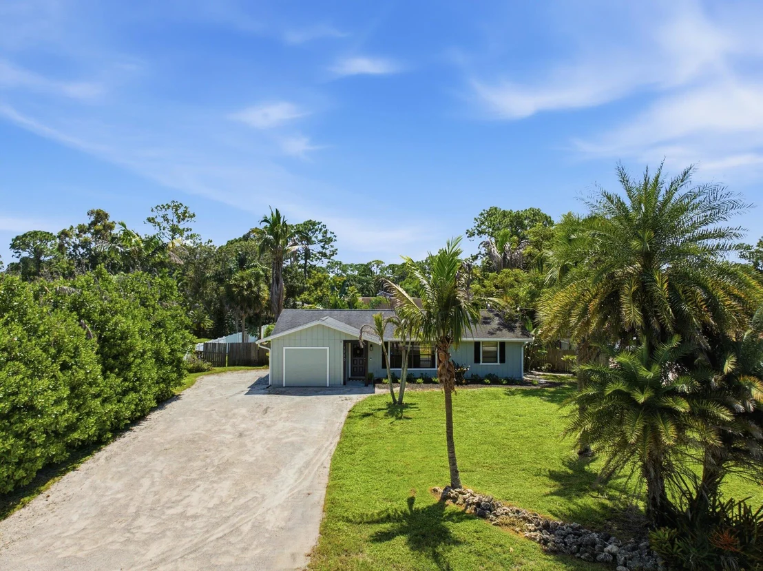 Photo of 1710 SW WILDCAT Trail