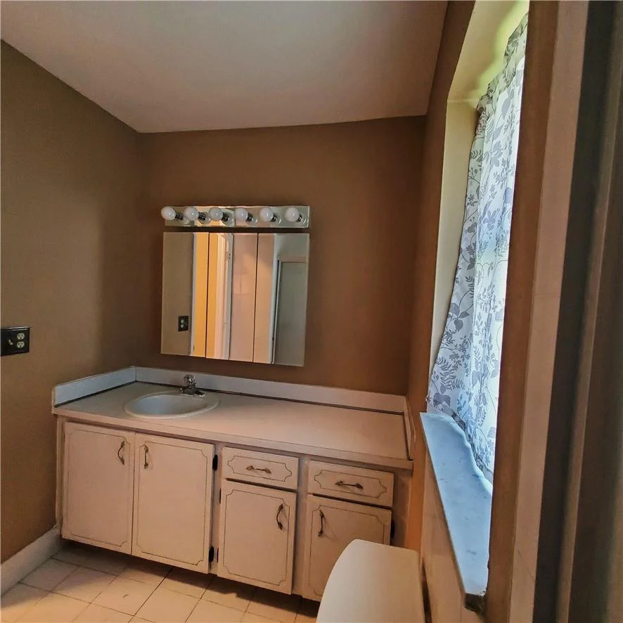 Photo of 705 NW 80th Terrace