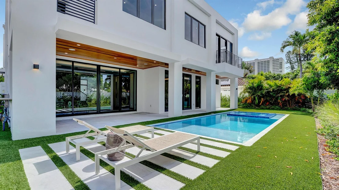 Photo of 812 Malaga Drive