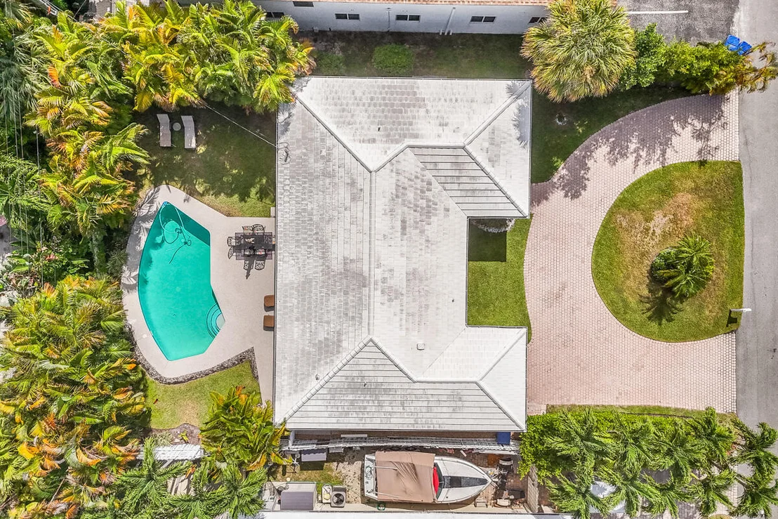Photo of 1182 Beach Road