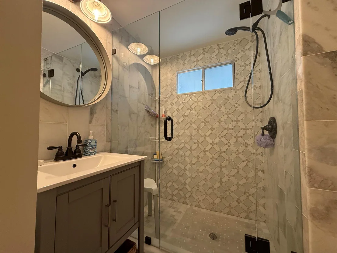 Photo of Unit D at 207 Eagle Drive