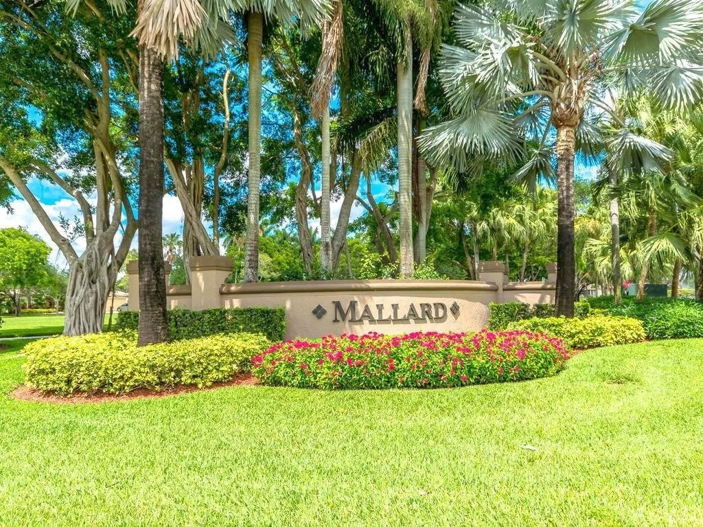 Photo of 378 Mallard Road