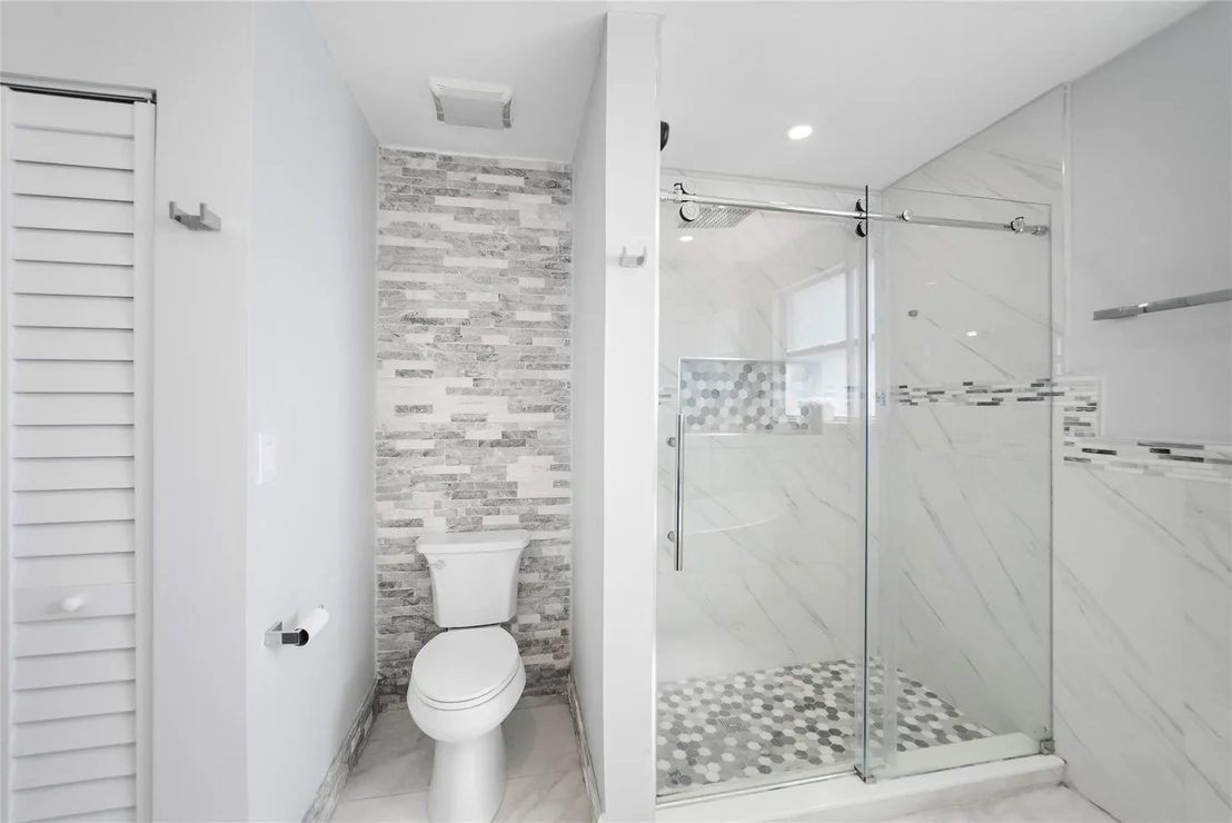 Photo of 5443 NW 43rd Way