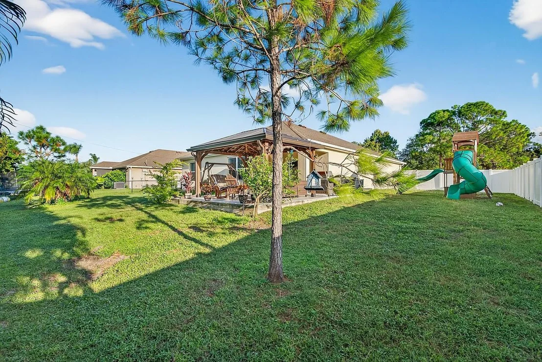 Photo of 233 Periwinkle Drive