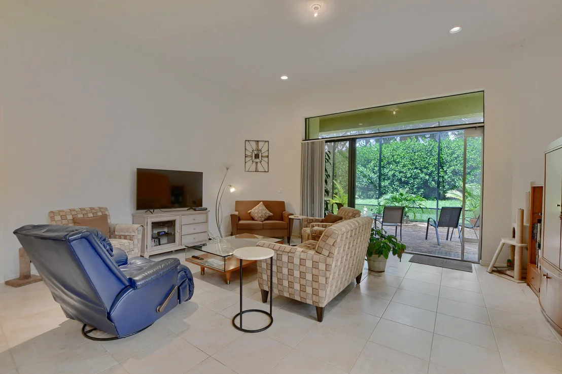 Photo of 9744 Isles Cay Drive