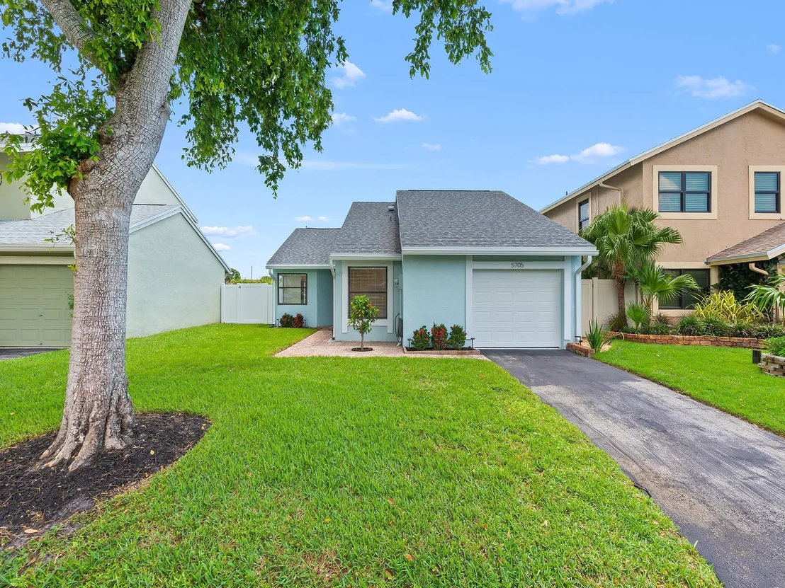 Photo of 5705 Northpointe Lane
