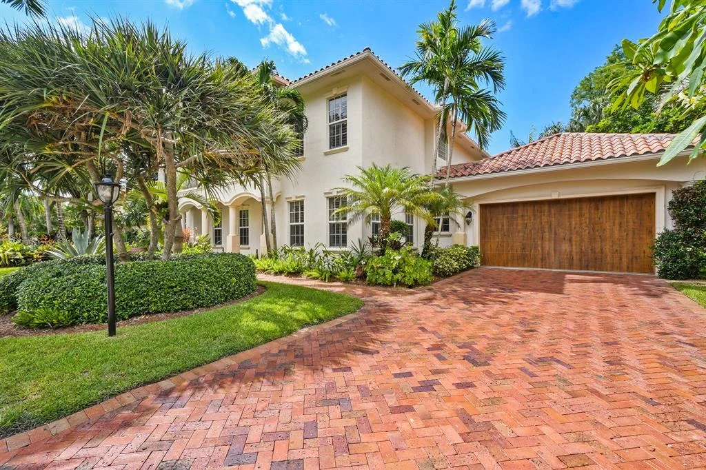 Photo of 104 Nativa Circle