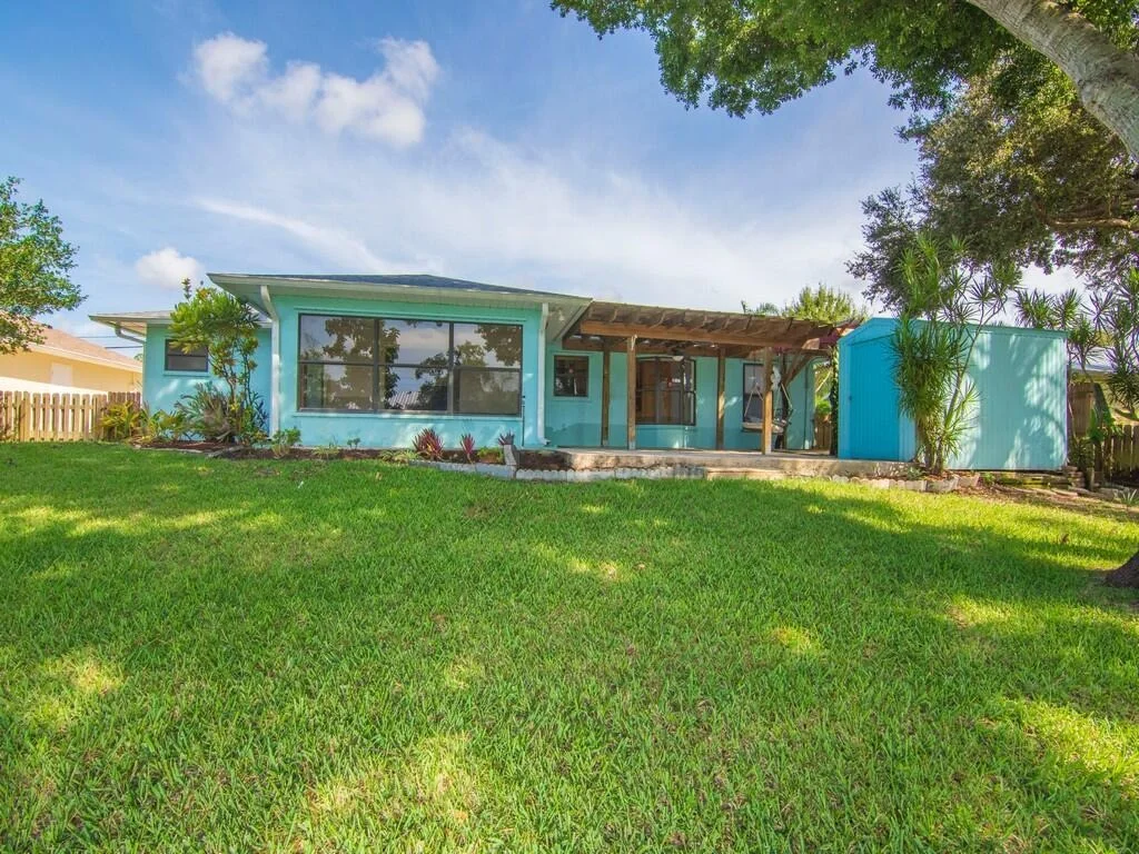 Photo of 425 Joy Haven Drive