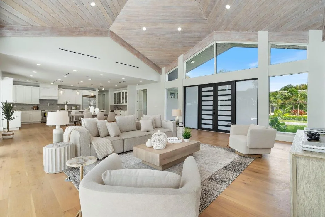 Photo of 4580 Oak Tree Court