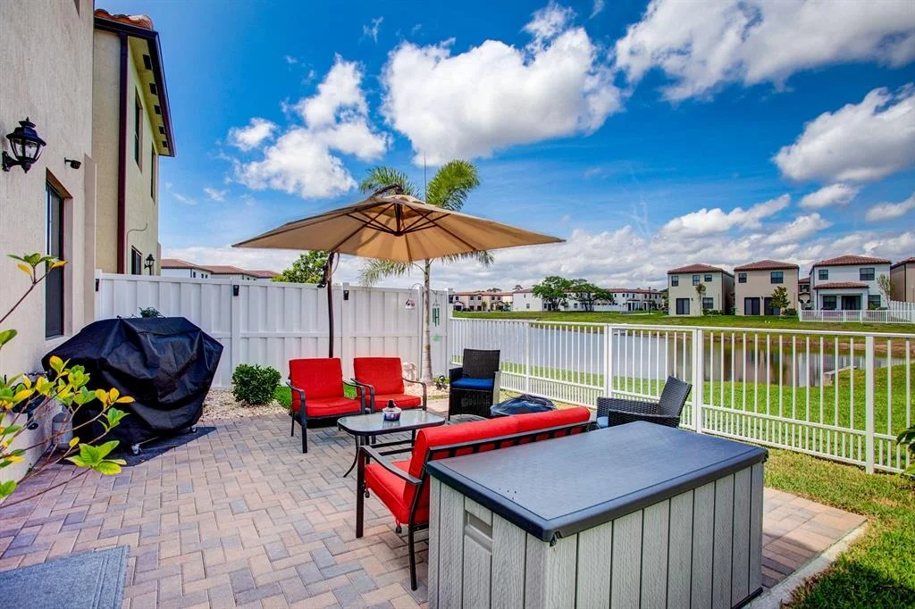Photo of 3002 Butternut Lane