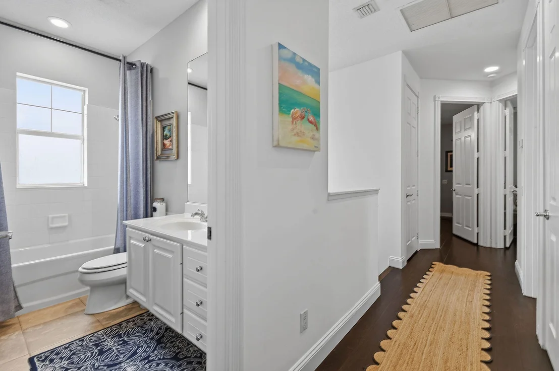 Photo of 350 Caravelle Drive
