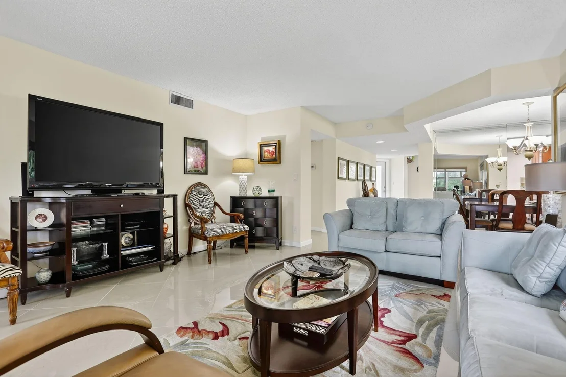 Photo of Unit A4 at 1502 Cayman Way