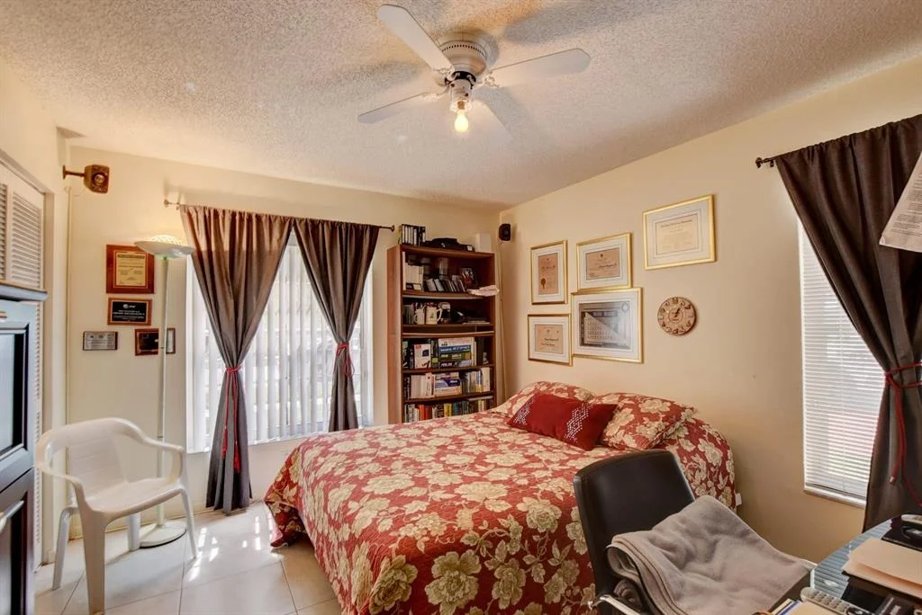 Photo of 10332 Sunstream Lane