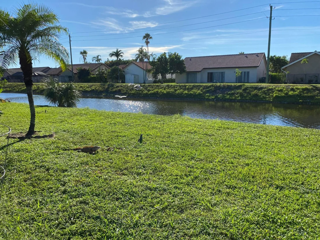 Photo of 5478 Mirror Lakes Boulevard