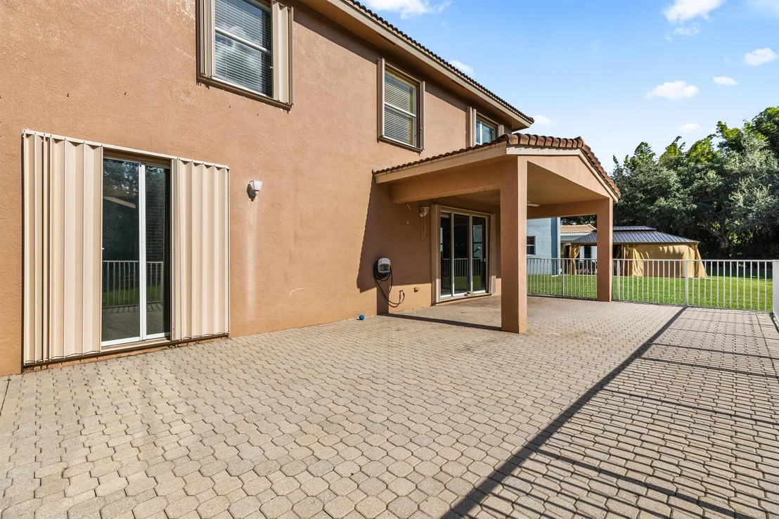 Photo of 9274 Silver Glen Way
