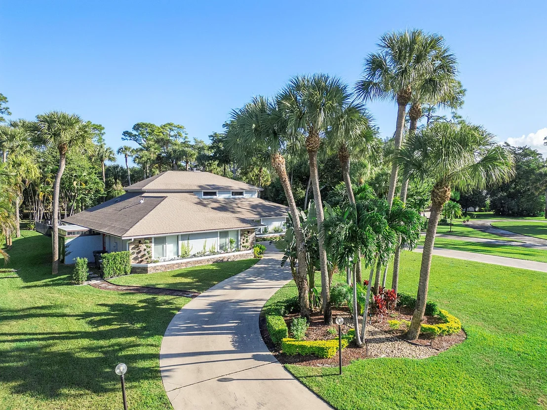 Photo of 13377 Doubletree Circle