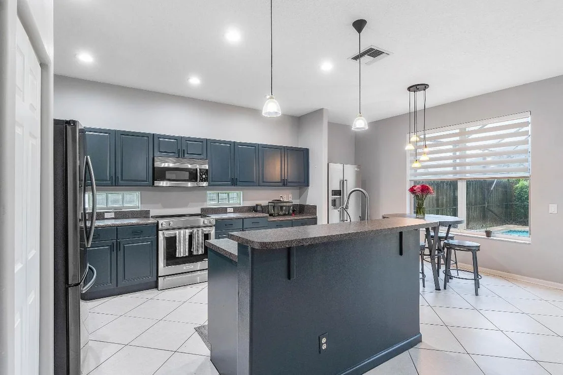 Photo of 7069 Middlebury Drive