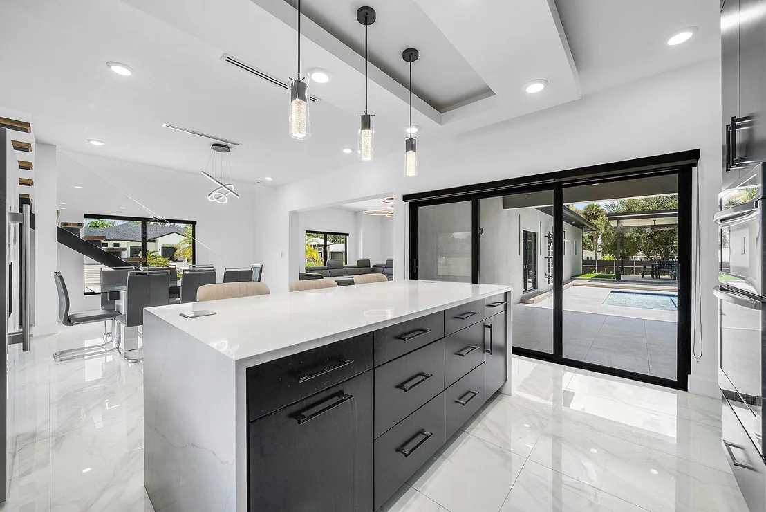 Photo of 641 Marshall Road
