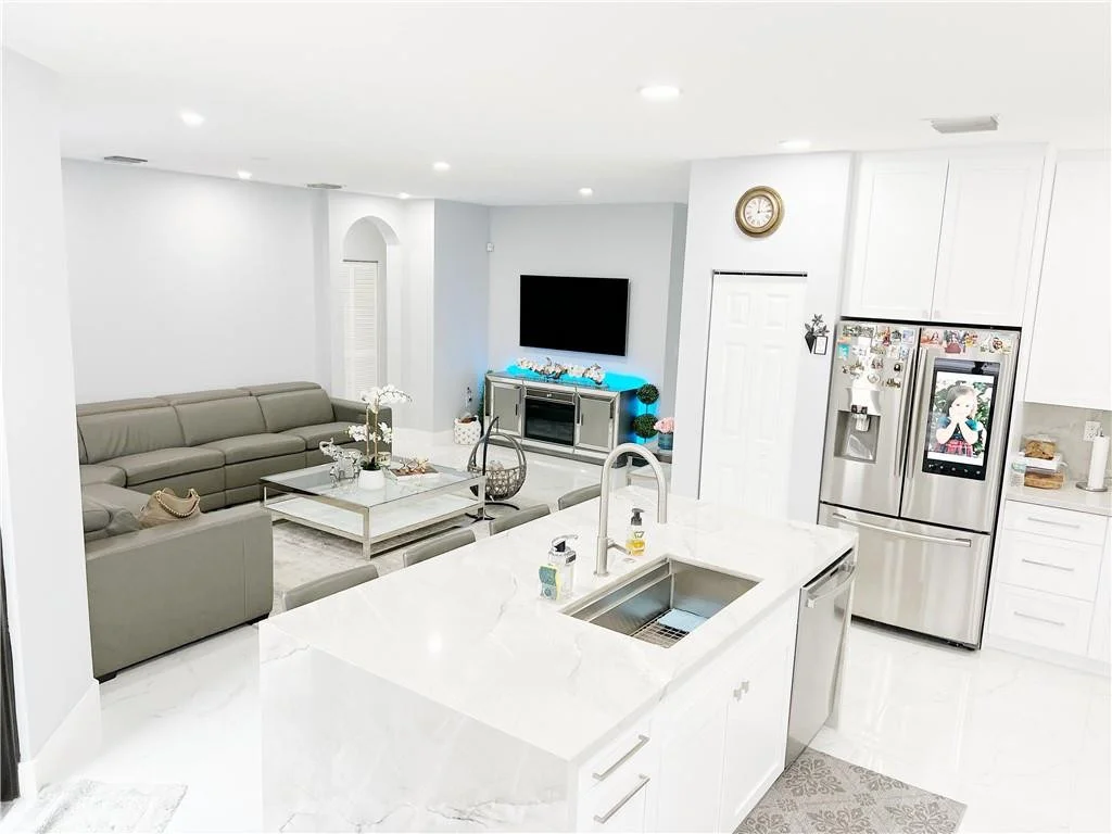Photo of 3521 W 92nd Place