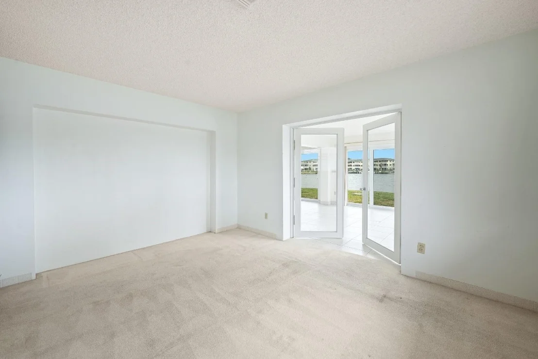 Photo of 248 SE 4th Avenue