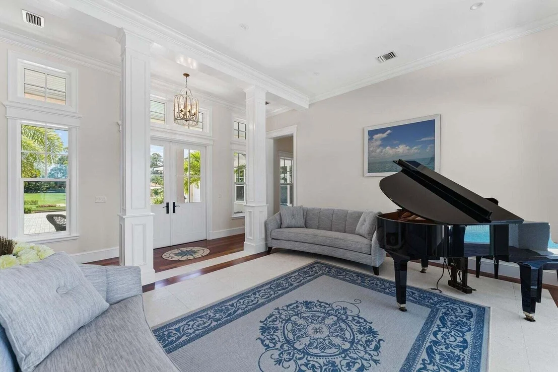 Photo of 5874 Pennock Point Road