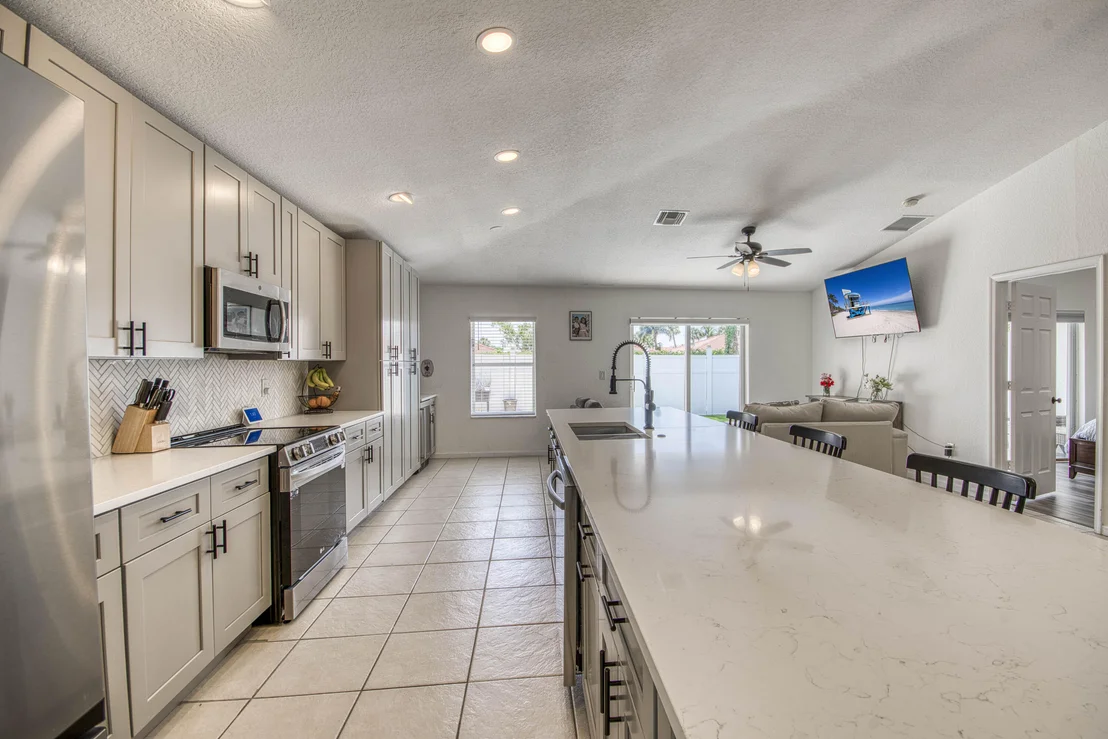 Photo of 6036 Azalea Circle